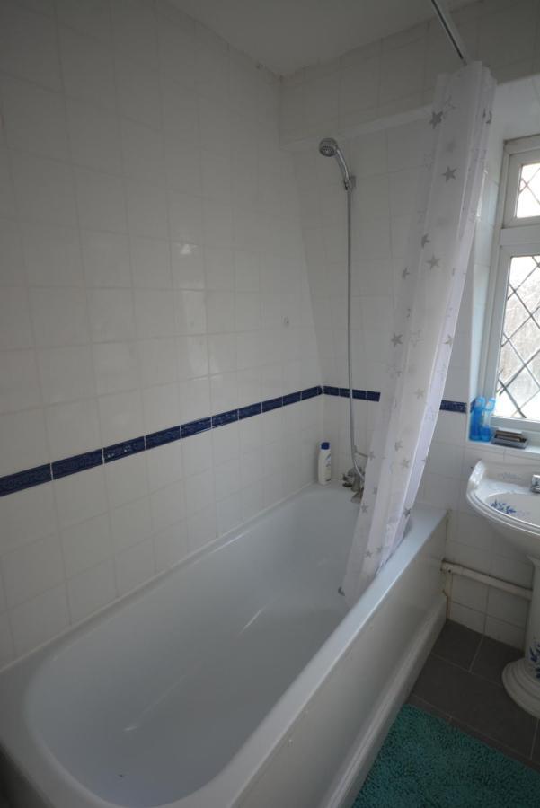 Five Bedroom Townhouse Near Excel Exhibition Centre Лондон Екстер'єр фото